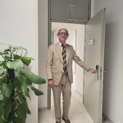 Ricard Simó Pascual, procurador en Tarragona